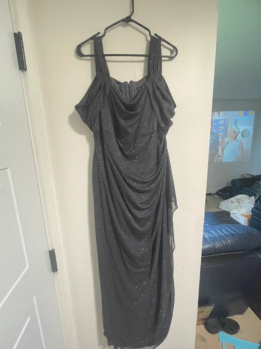 Sparkly Black Evening Gown - photo 3