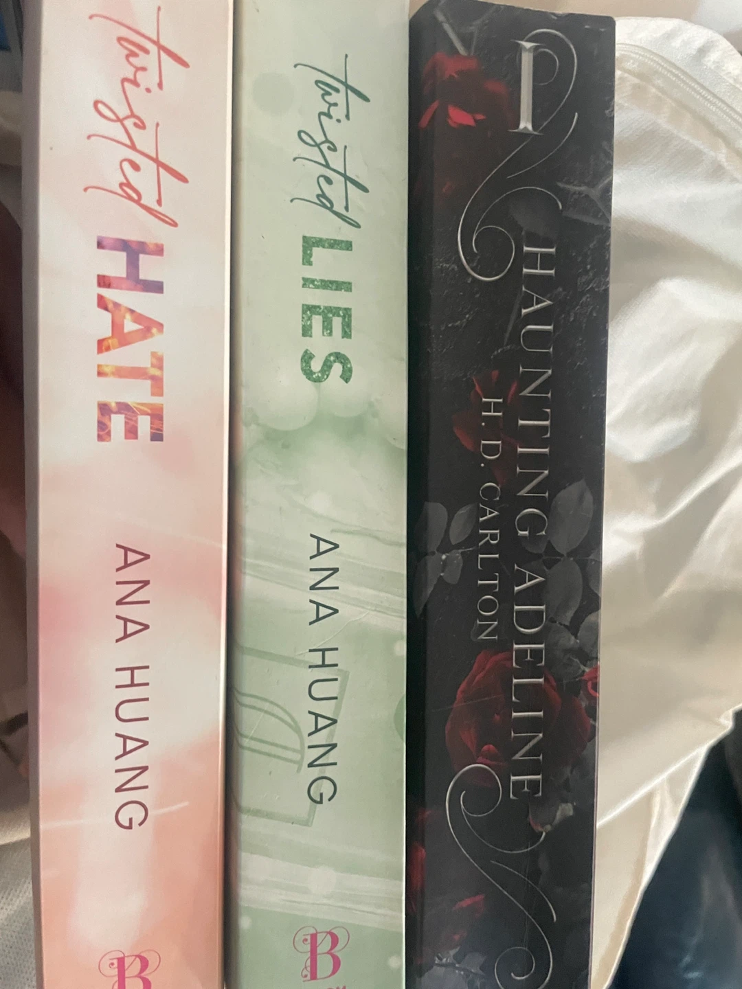 Ana Huang Twisted Series Books & Haunting Adeline - photo 3
