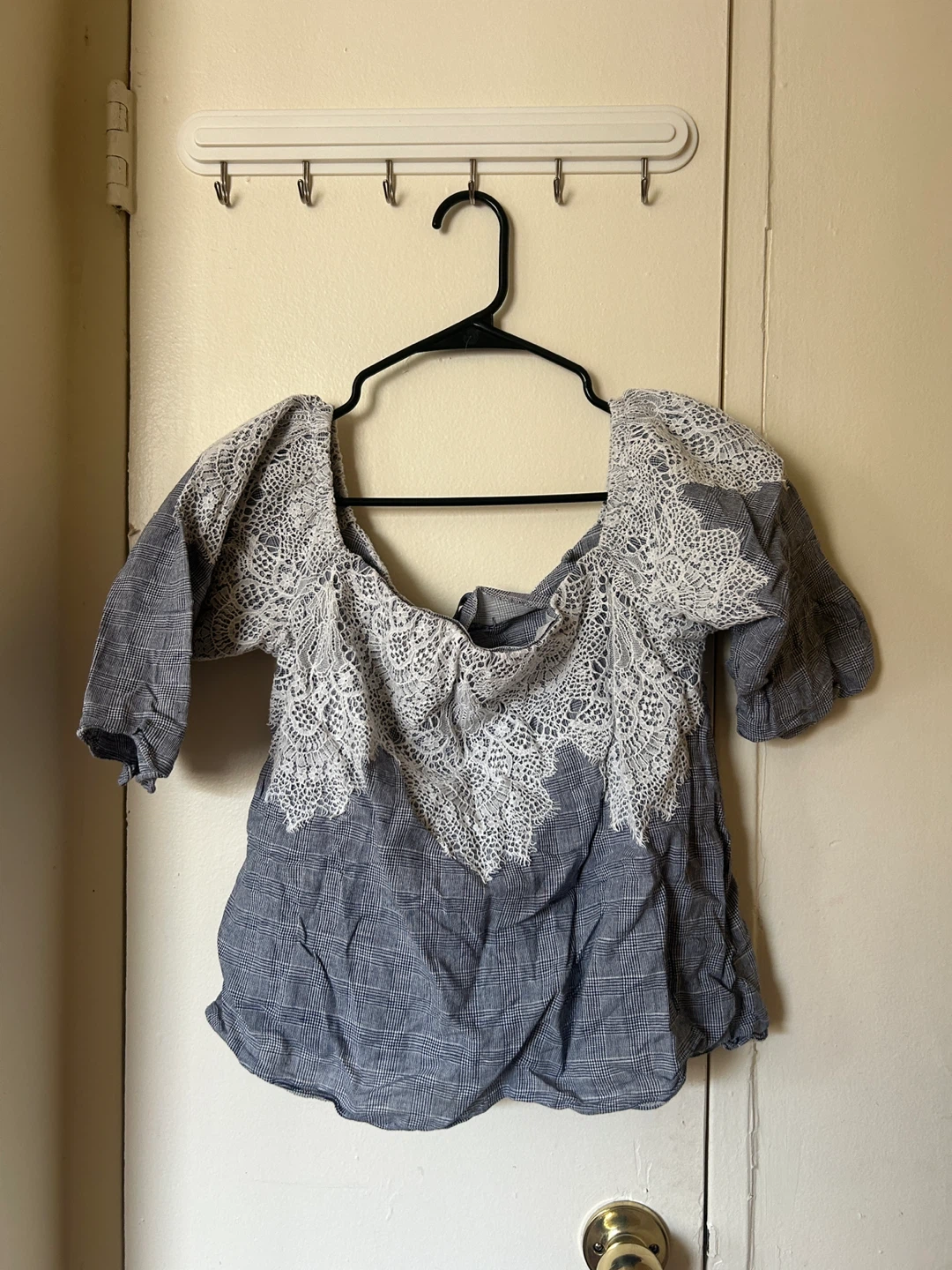 Zara Woman Off-the-Shoulder Lace Top
