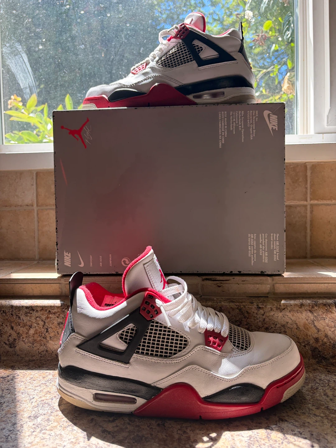 Air Jordan 4 Retro Fire Red