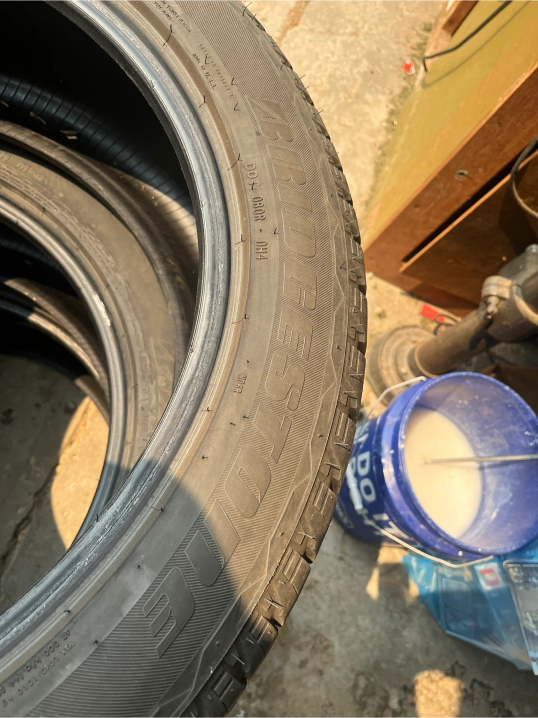 Bridgestone Tires P285/45R22 - photo 2