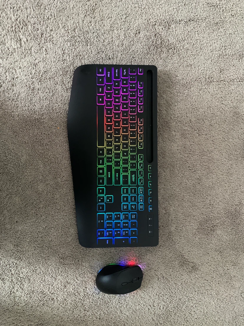 Wireless RGB Keyboard and mouse