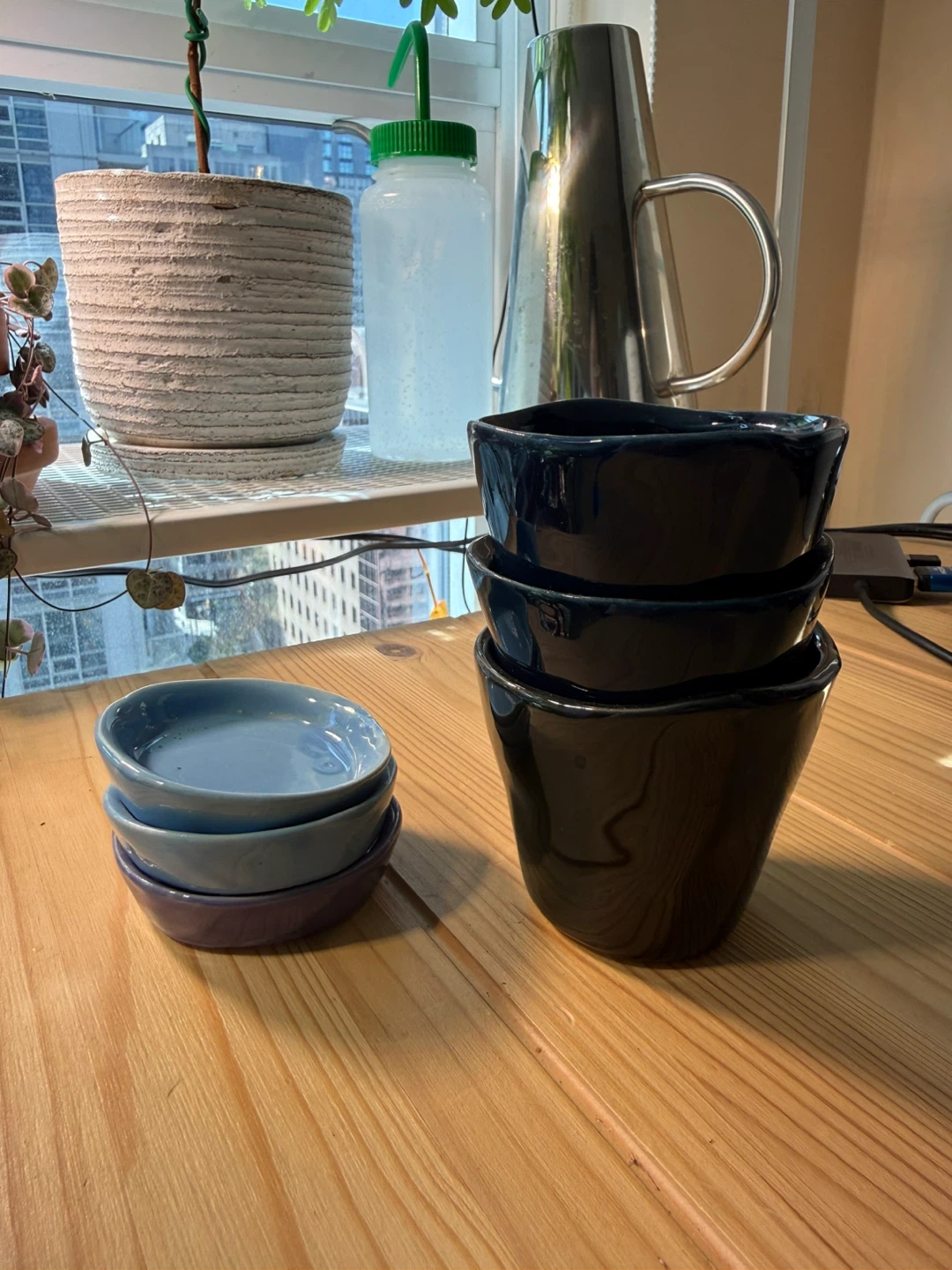 Set of 4 Ceramic Plant Pots with Saucers - 3 in - photo 4