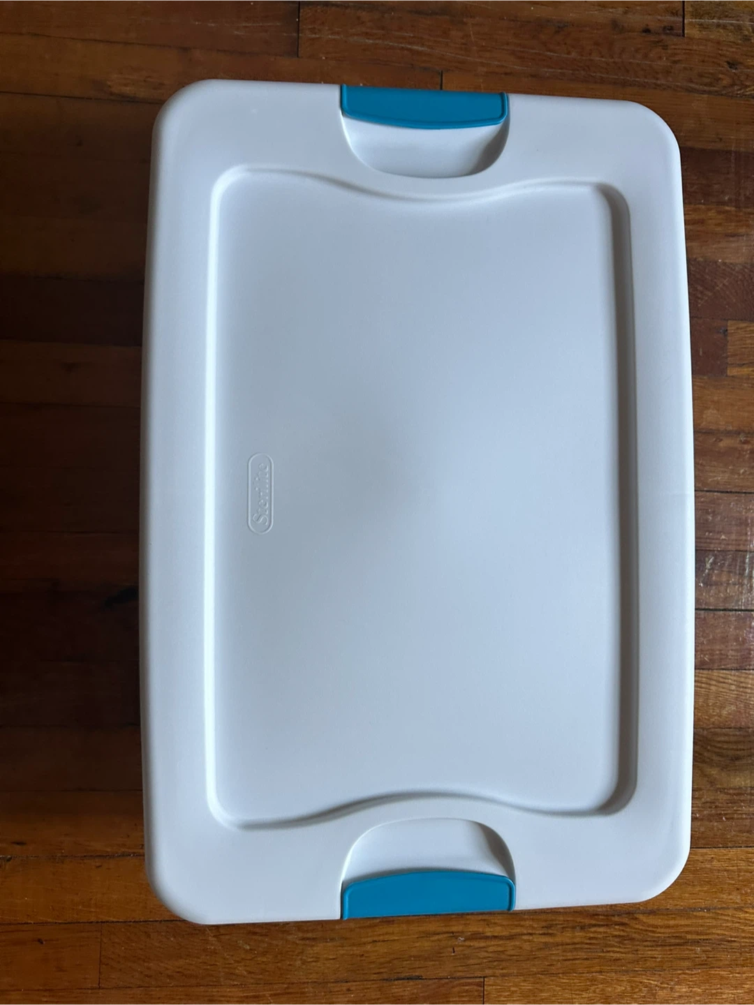 4 Sterilite Latching Storage Boxes 32 Qt. White - photo 4