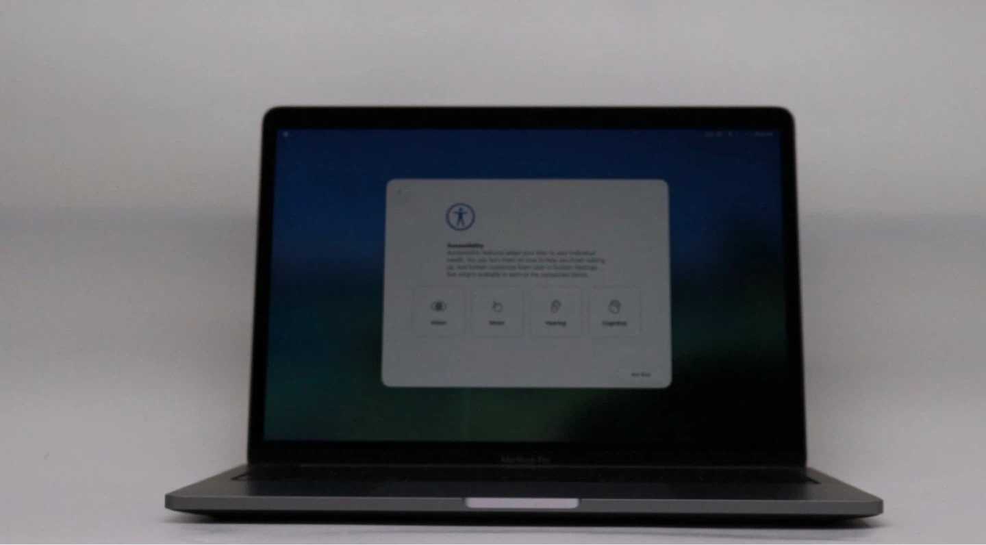 MacBook Pro 13” 2020 i5 16gb ram 500gb