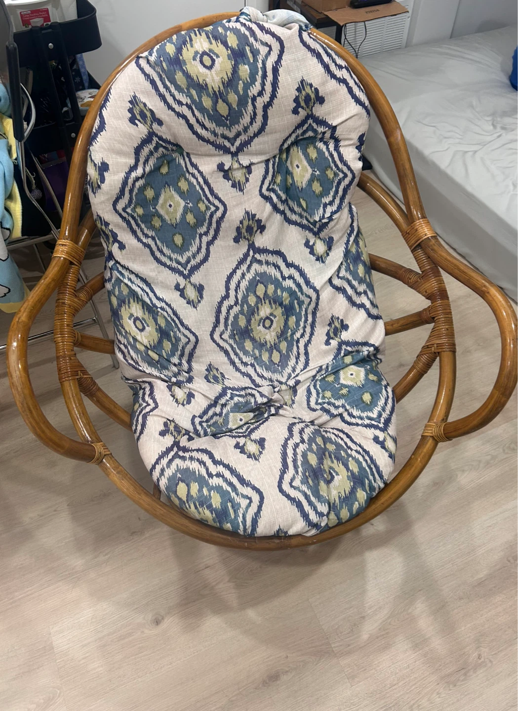 Papasan chair with cushion - photo 4
