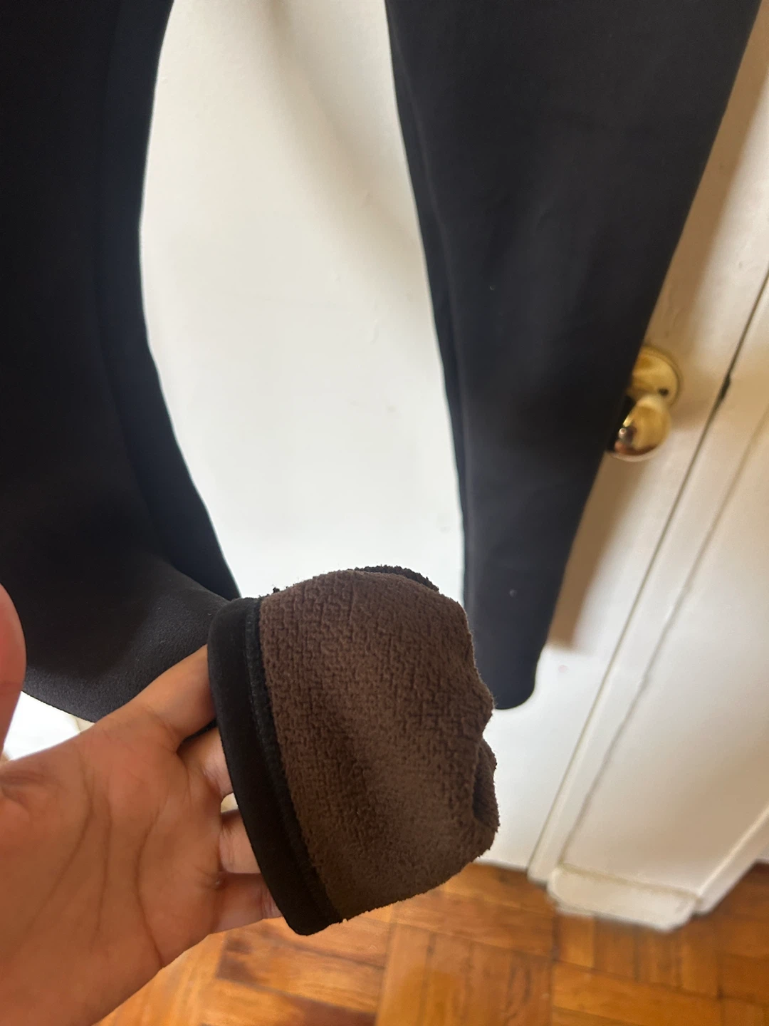Black Fleece-Lined Leggings - photo 2
