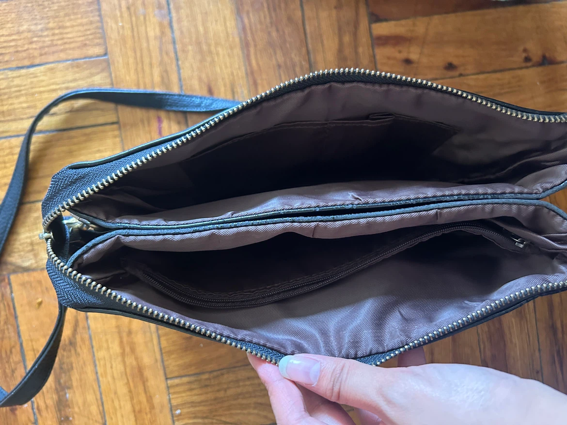 Prada Black Leather Crossbody Bag - photo 2
