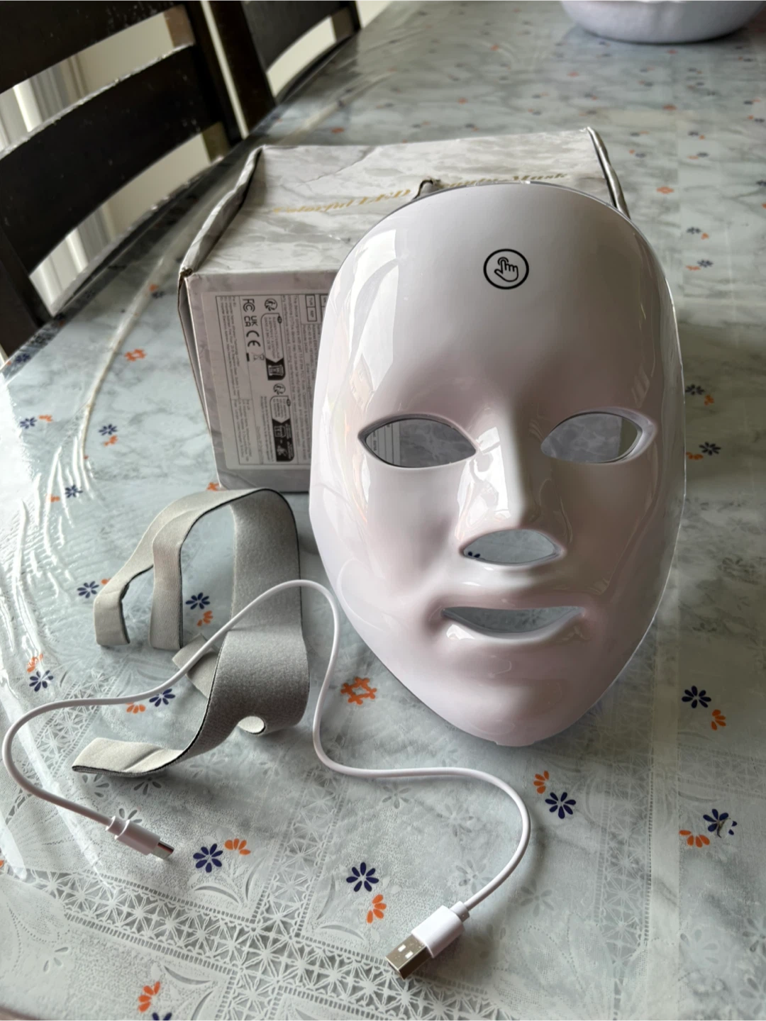 7 Color LED Light Therapy Face Mask