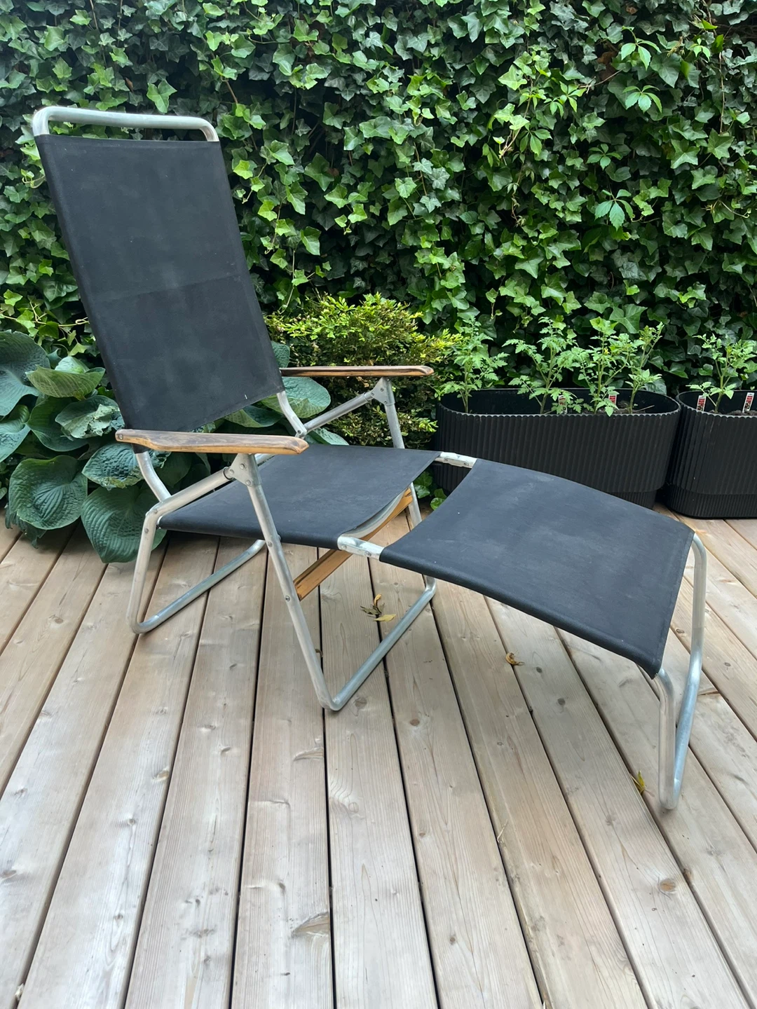 Black Outdoor Folding Chair