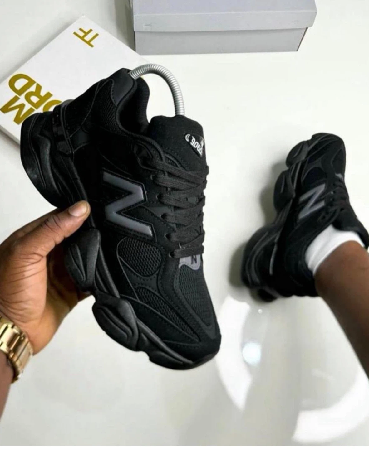 New Balance 9060 Black Sneakers