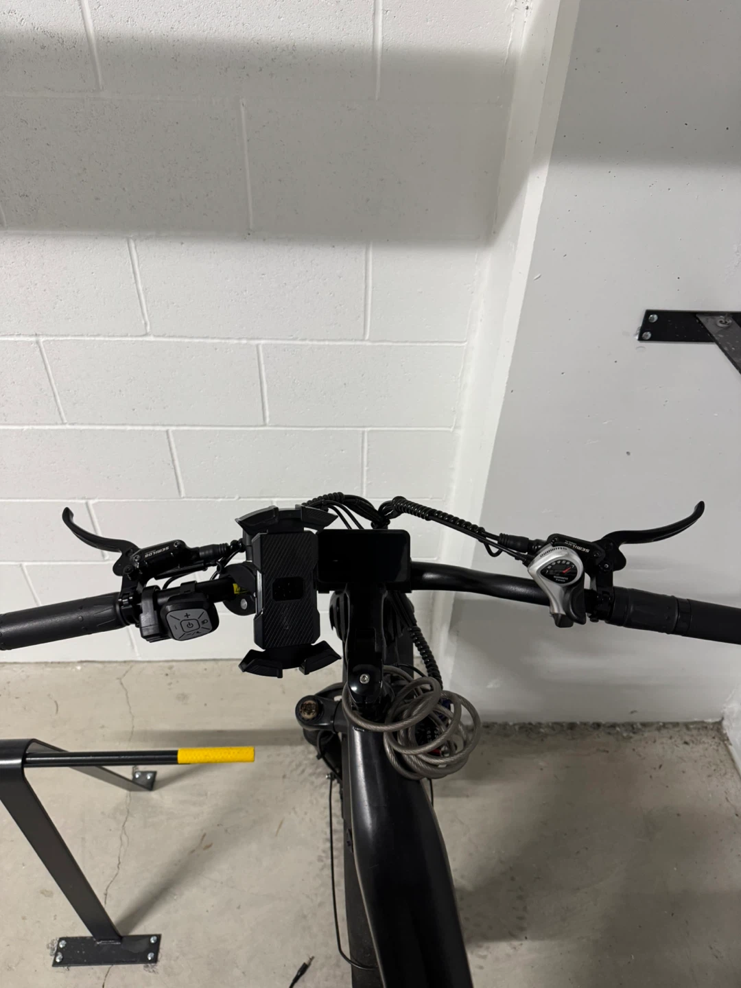 WILDWAY Electric Fat Tire Bike - photo 2