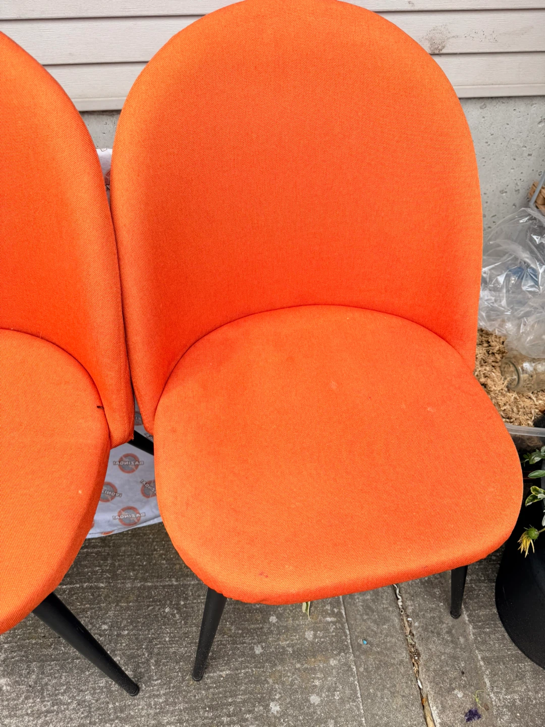 Free 4 orange dining chairs - photo 3