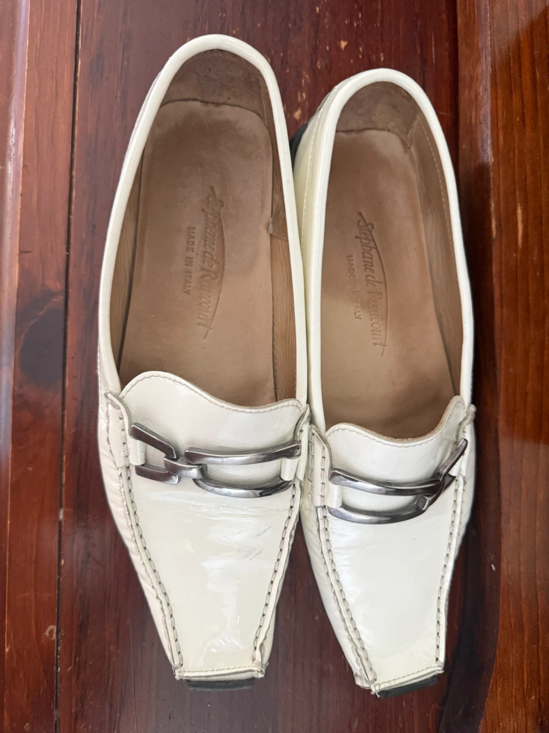 Soffia de Runcucii Cream Patent Leather Loafers