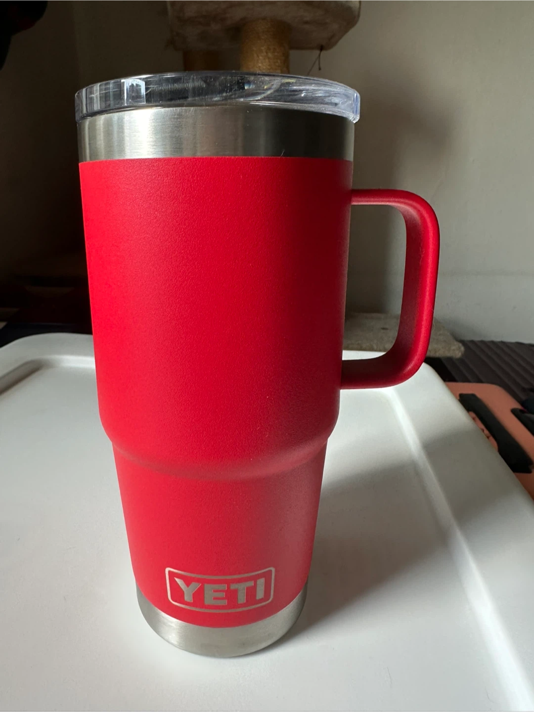 Yeti Rambler 24oz Tumbler with Handle - Red