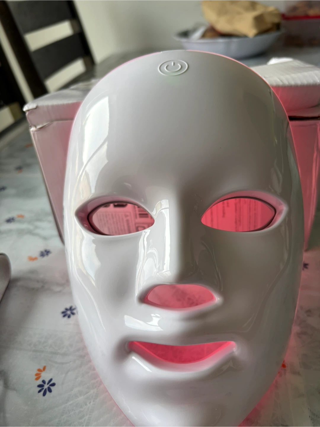 7 Color LED Light Therapy Face Mask – Rechargeable - photo 3