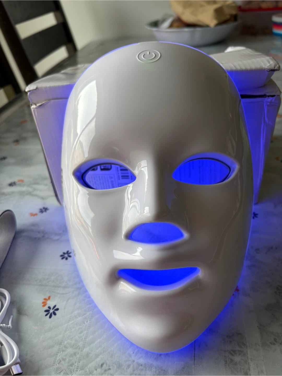 7 Color LED Light Therapy Face Mask – Rechargeable - photo 5