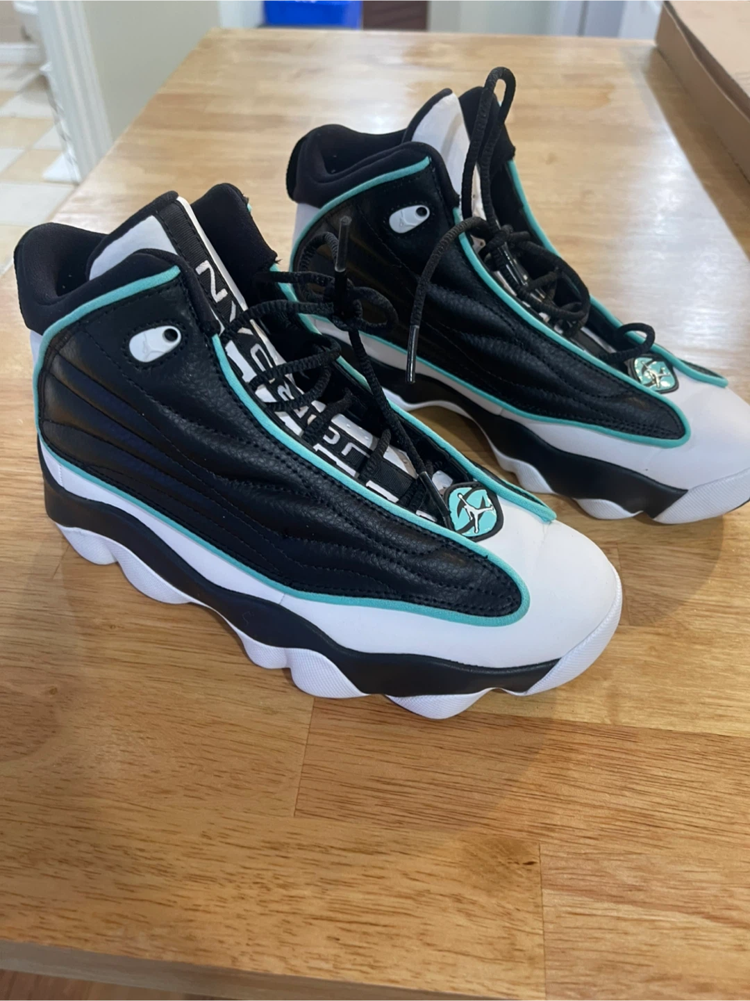 Jordan Pro Strong woman’s size 7 men’s 5.5 mint condition - photo 5