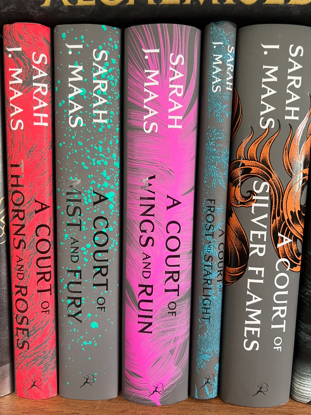 Sarah J. Maas A Court of Thorns and Roses Book Series