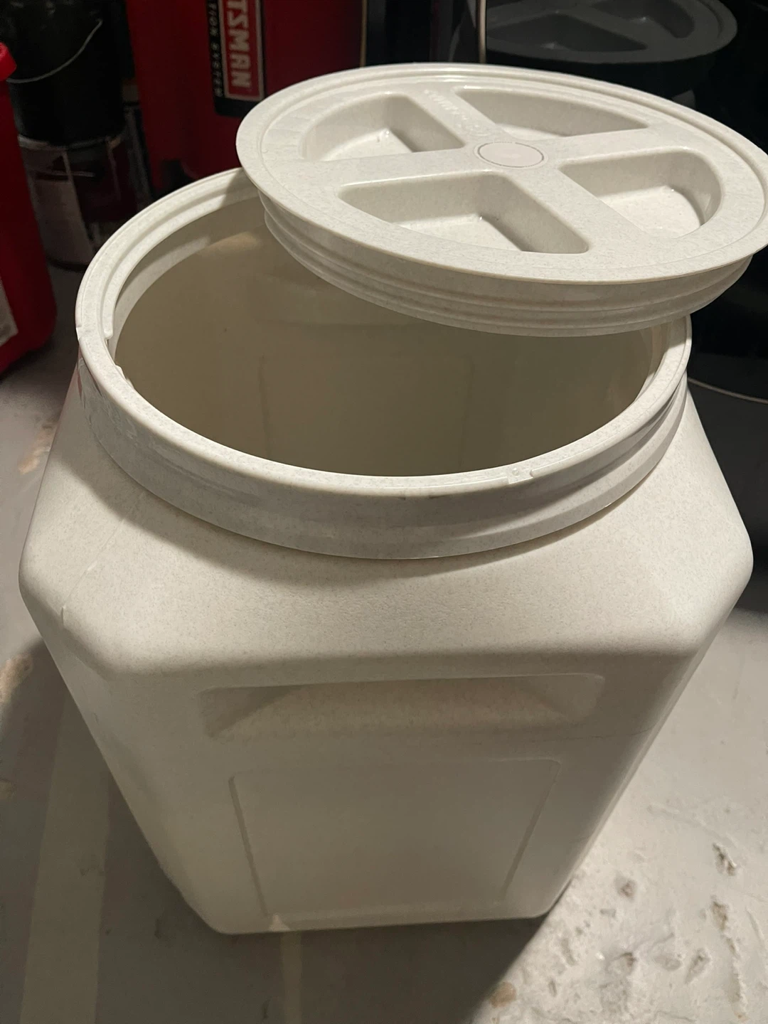 Gamma 2 5 Gallon Food Storage Container - photo 2