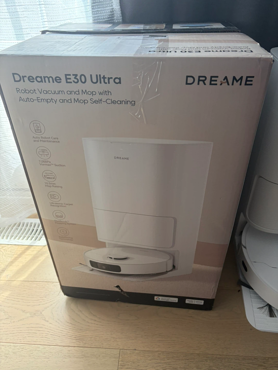 Dreame E30 Ultra Robot Vacuum & Mop with Auto Empty Station - photo 2