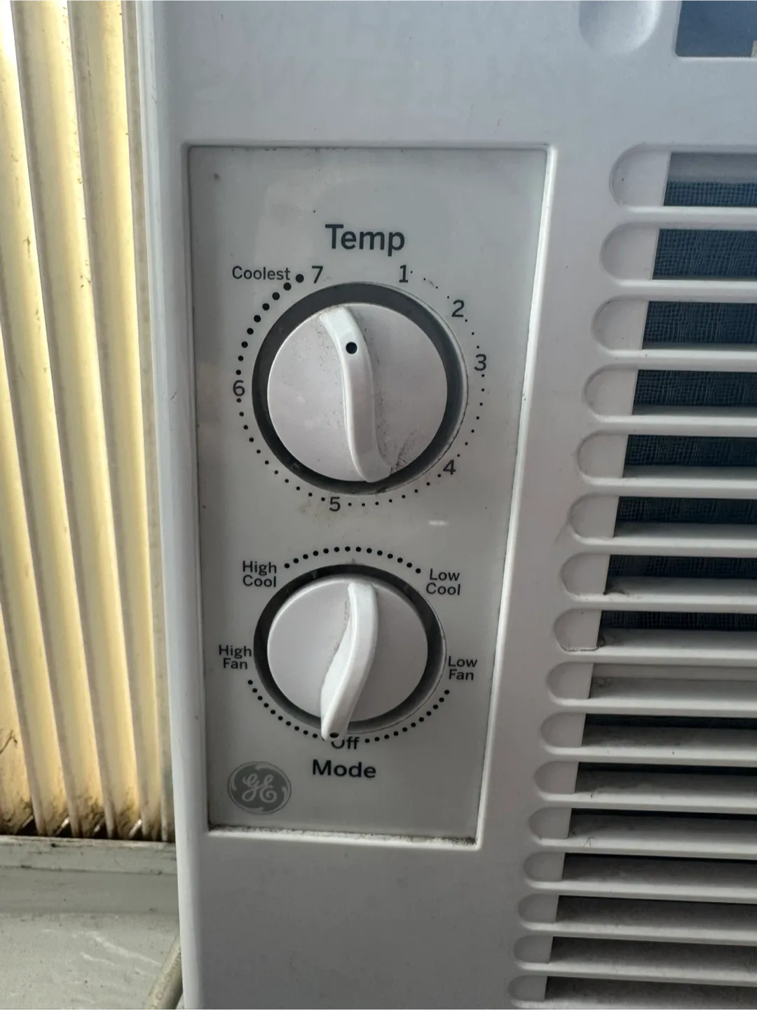 GE Room Air Conditioner - photo 2