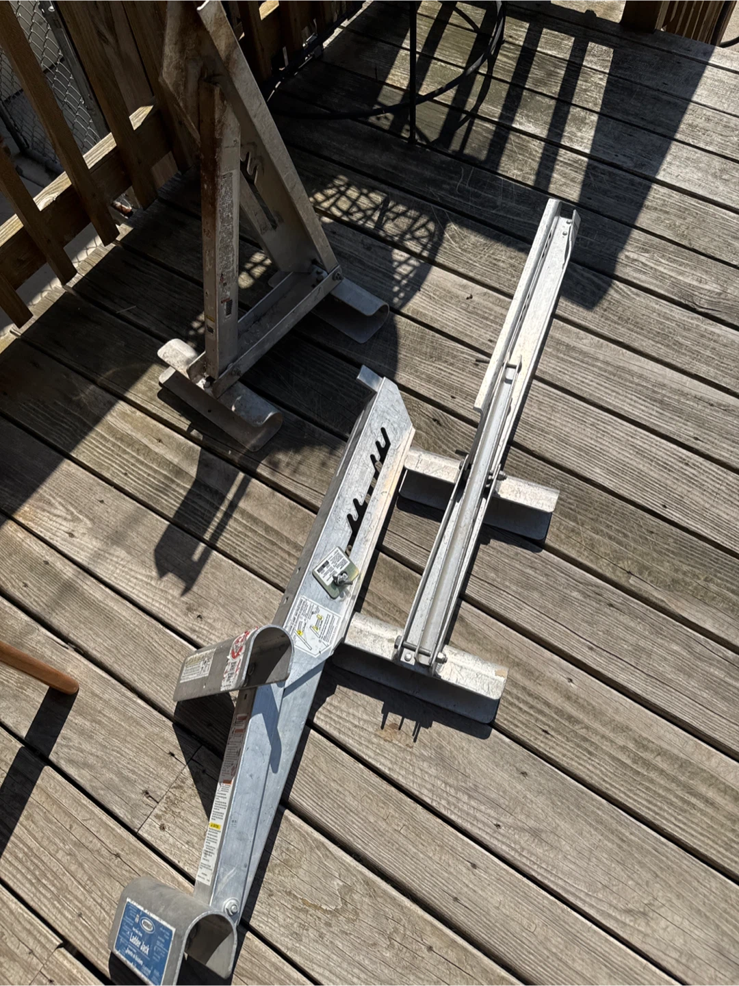 Three Werner Short Body 2-Rung Ladder Jack - photo 2