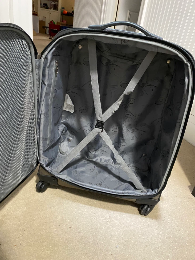 Samsonite Luggage - photo 4