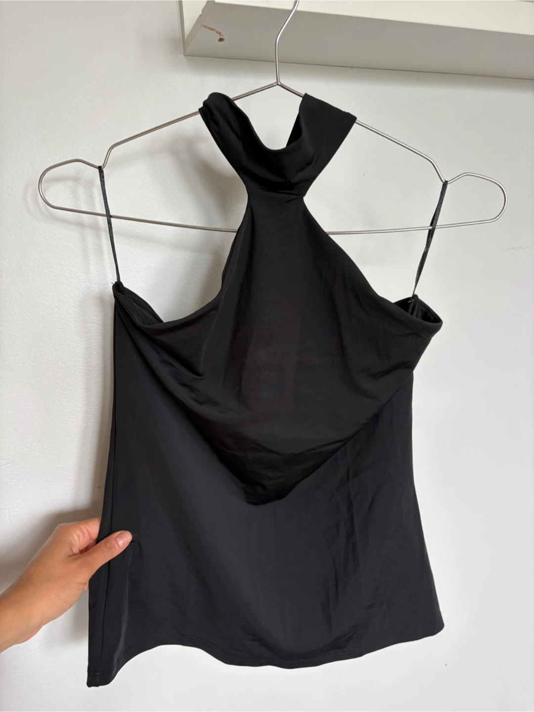 Black Halter Neck Tank Top Zara NWT fits m - photo 5
