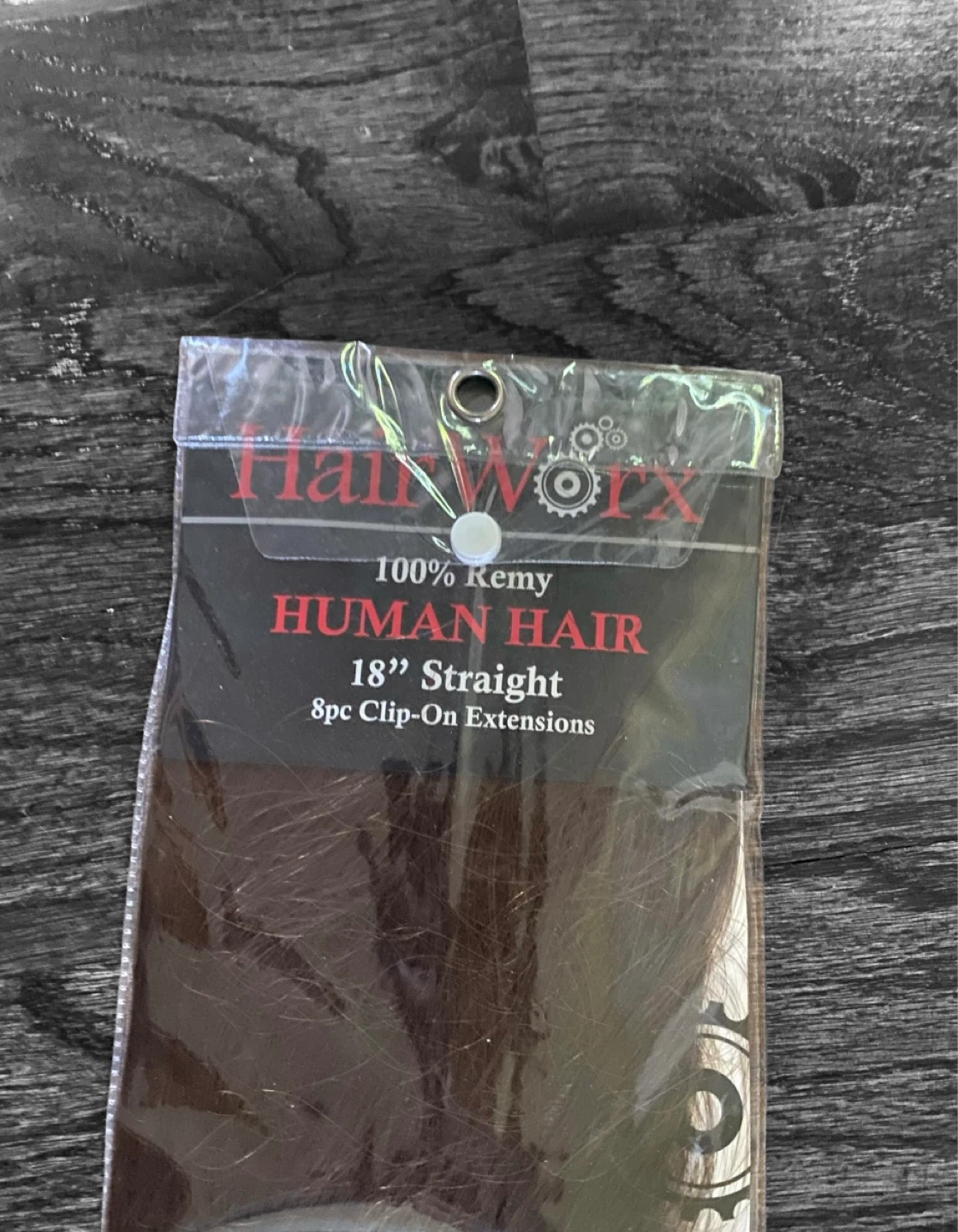 Hairworx 18" Straight 8pc Clip-On Extensions - photo 4