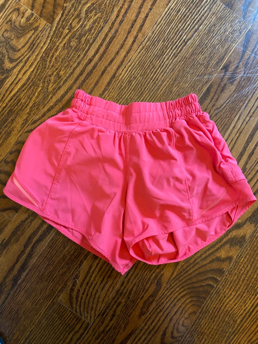 Lululemon Hotty Hot Shorts - Bright Coral