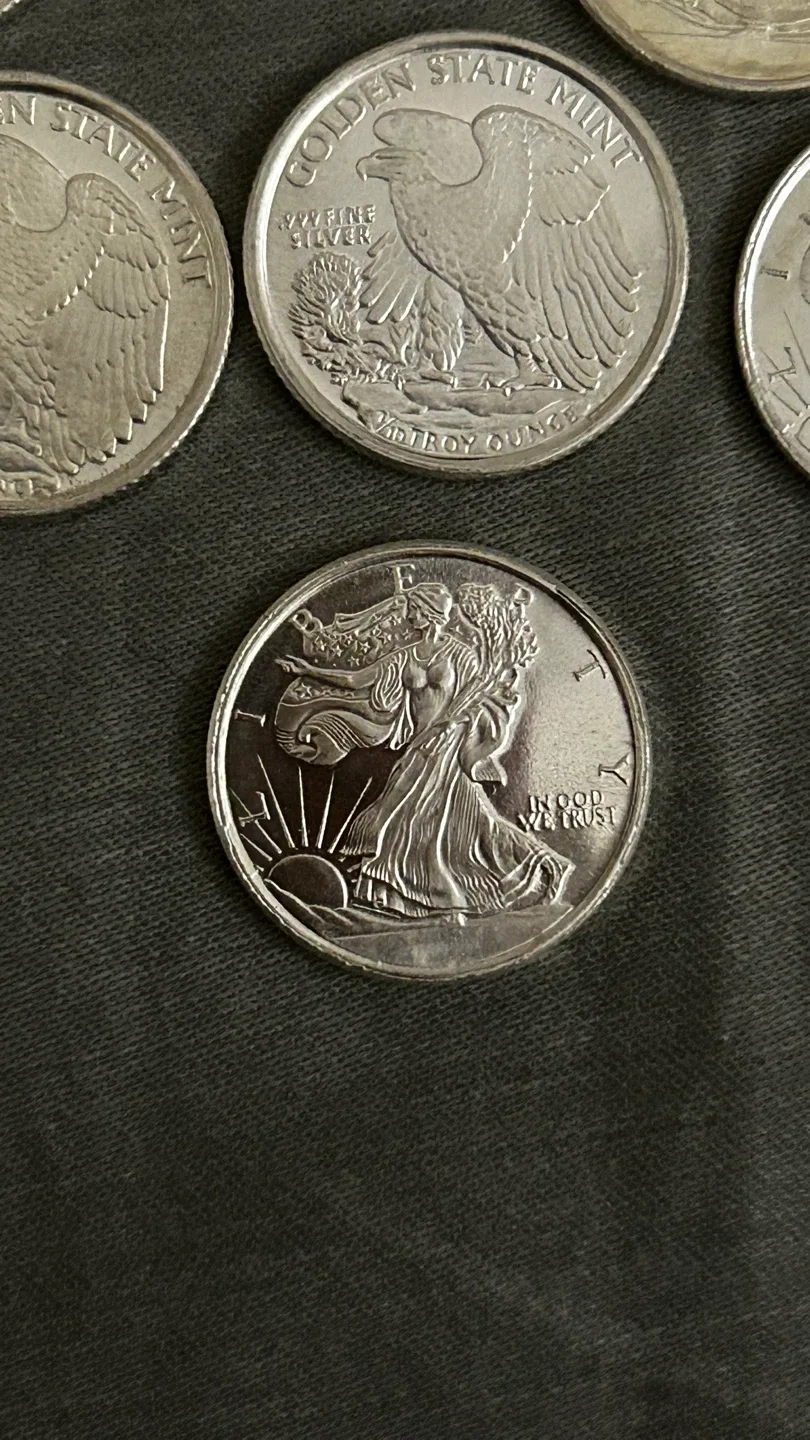 .999 Fine Silver 1/10 Troy Ounce Coins (Lot of 10) - photo 2