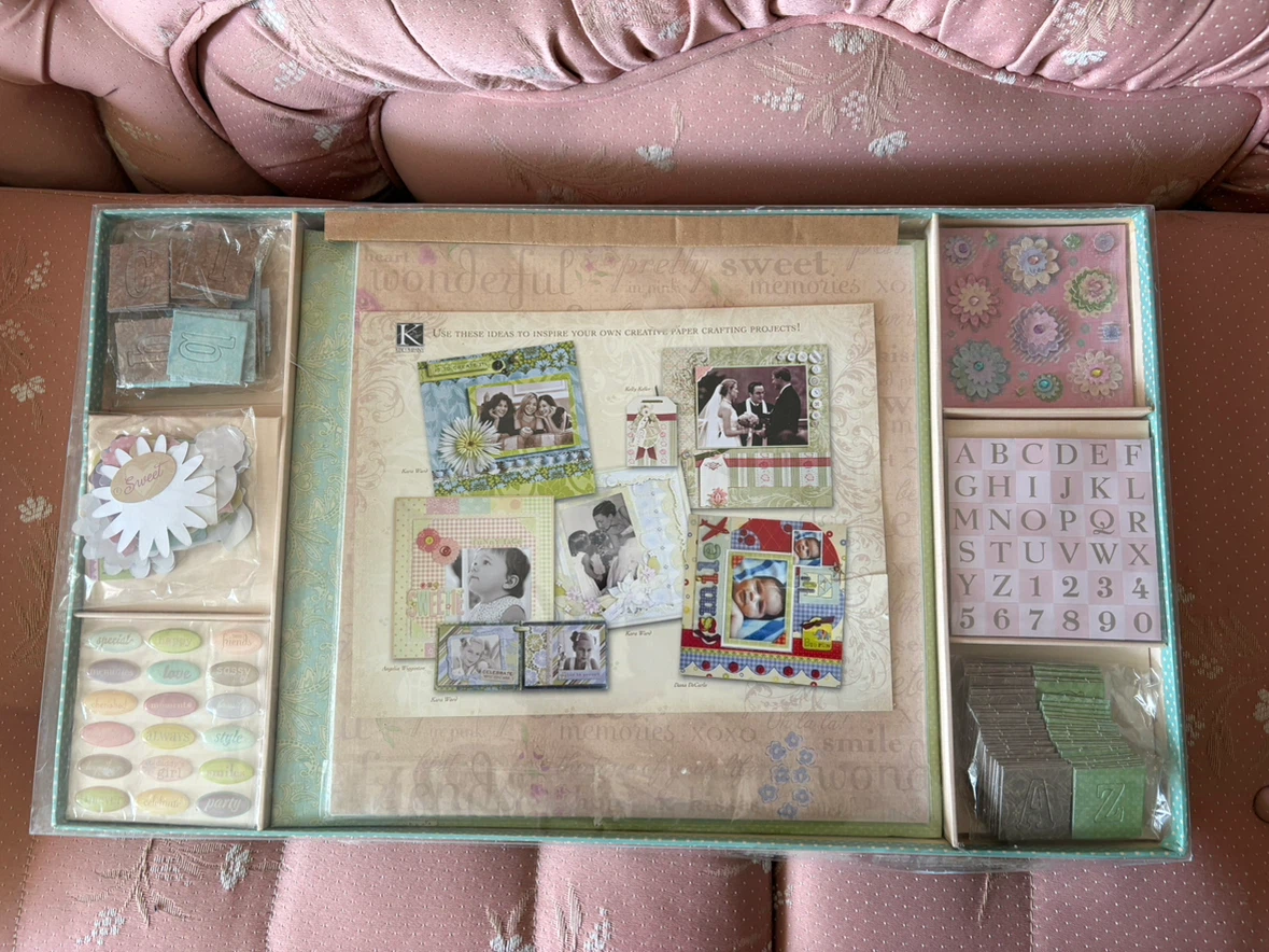 K&Company 500 Piece Scrapbook Kit