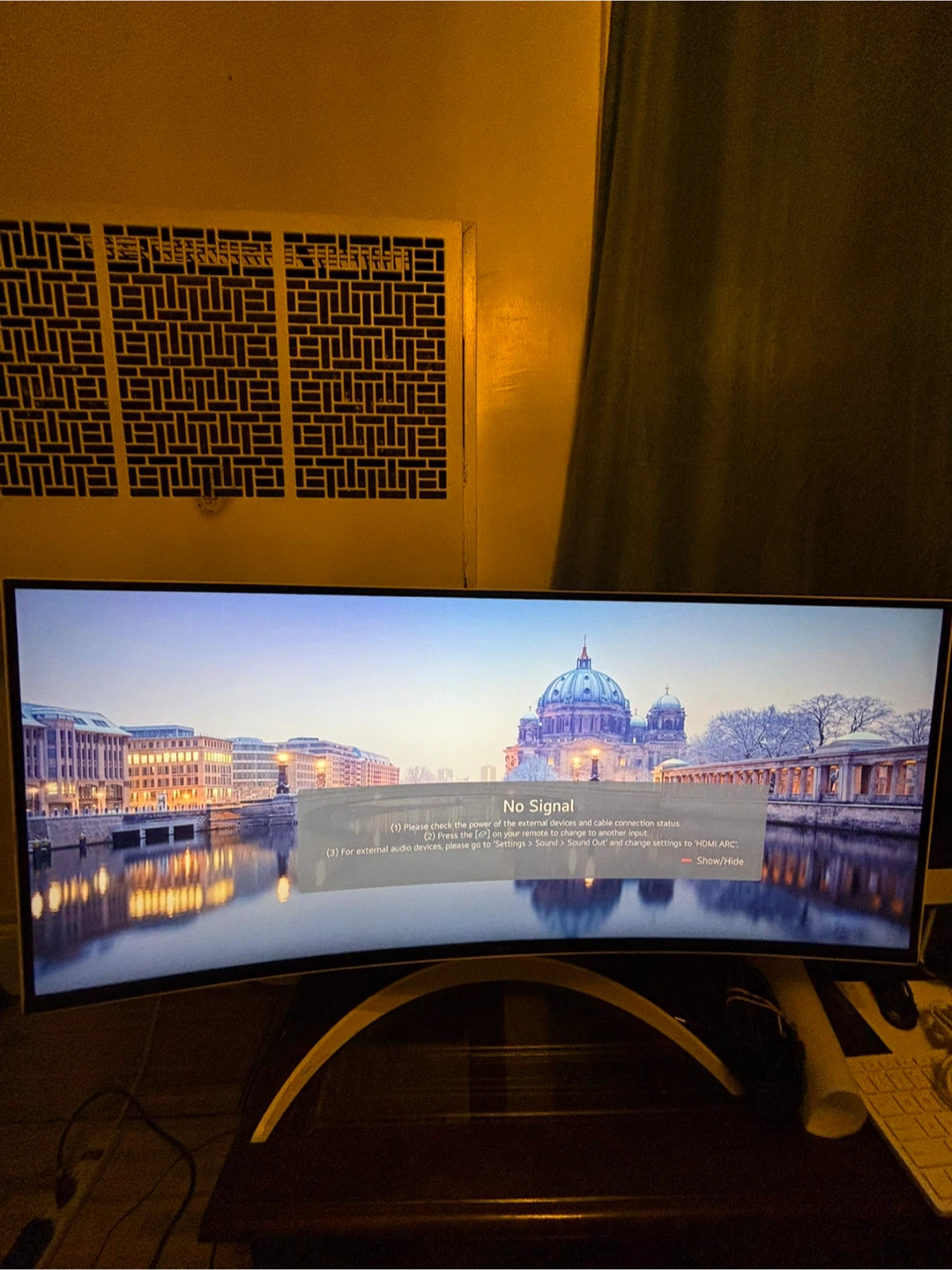 LG 34-inch Curved Ultrawide Monitor - photo 2