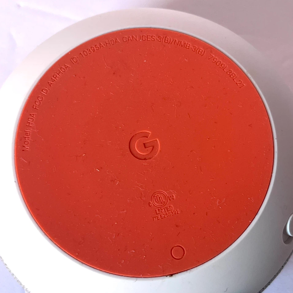 Google Nest Mini (2nd Gen) Smart Speaker - photo 3
