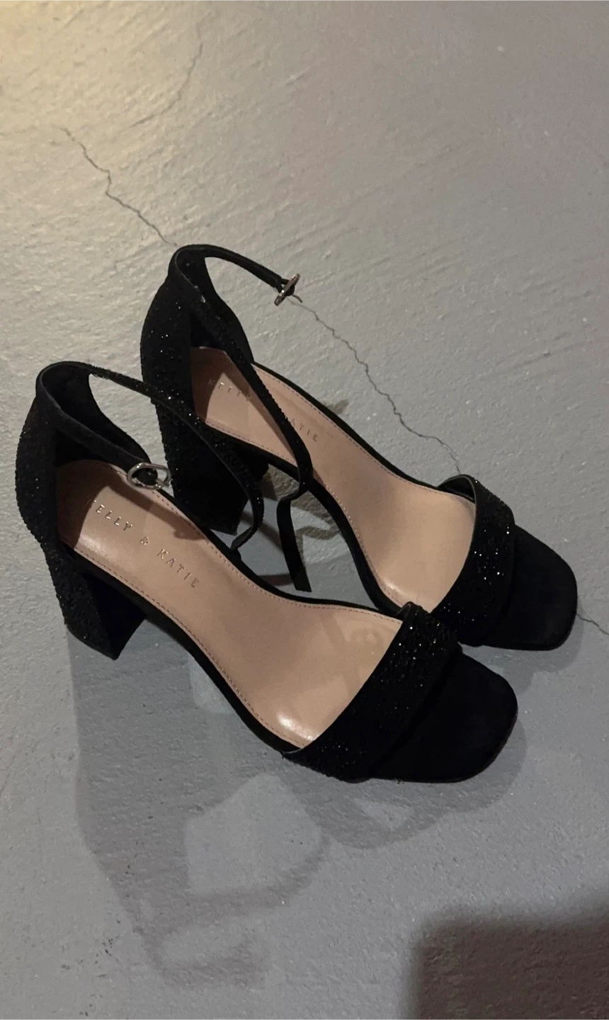 Kelly & Katie Black Glitter Block Heels