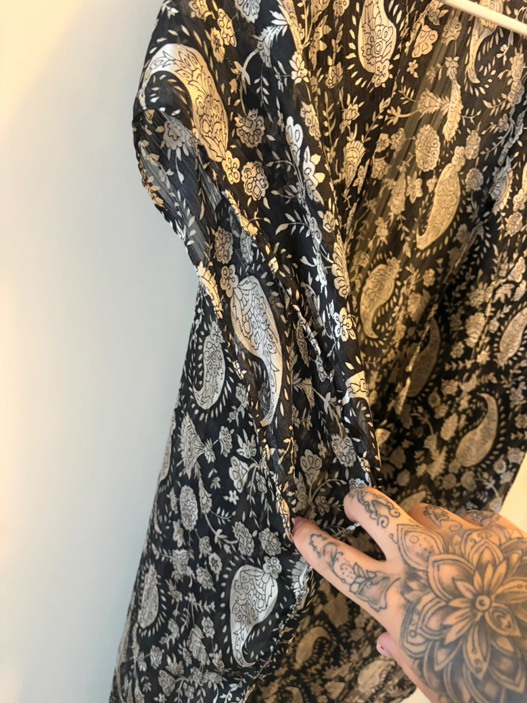 Ardene Black & White Paisley Kimono - photo 3