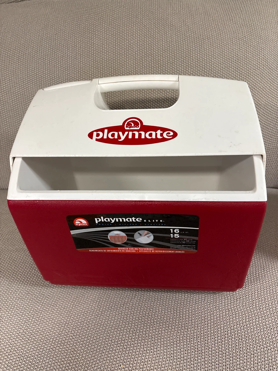 Igloo Playmate Elite 16qt Cooler