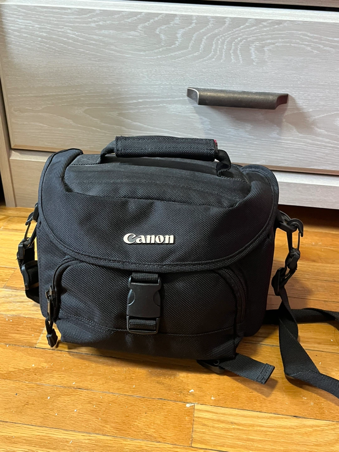 Canon EOS Rebel T3i with full equipment - photo 3