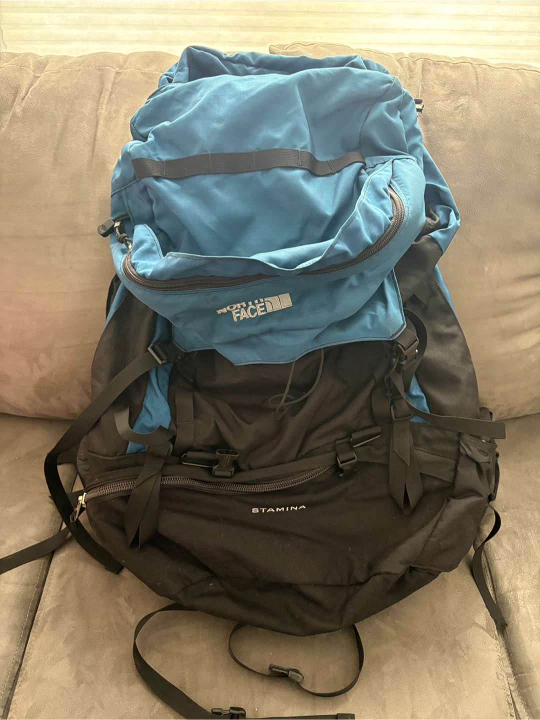 The North Face Women’s Stamina MSA Hiking Backpack 65L