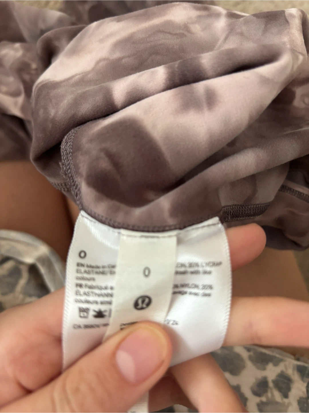 Lululemon Tie-Dye Leggings Size 0 - photo 2