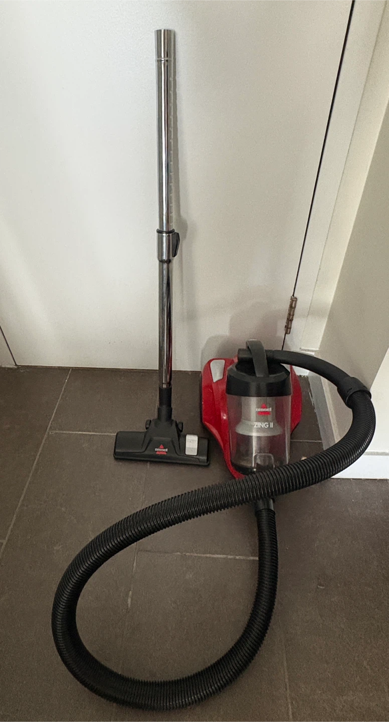 Bissell Vacuum Cleaner - photo 4