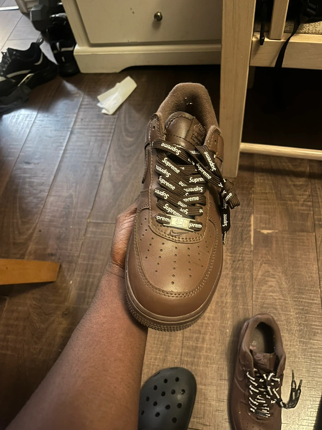 Supreme x Nike Air Force 1 Low Chocolate Brown - photo 4
