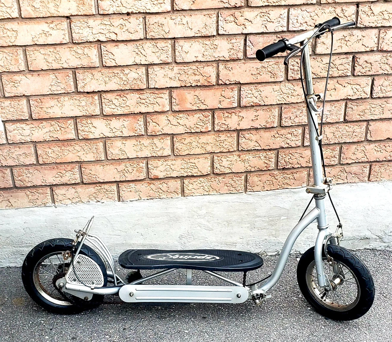 Sprintr TM manual  Y  Scooter - photo 2