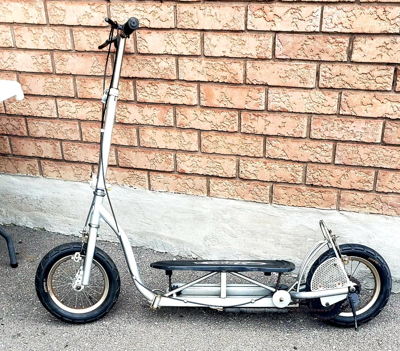 Sprintr TM manual  Y  Scooter - photo 4
