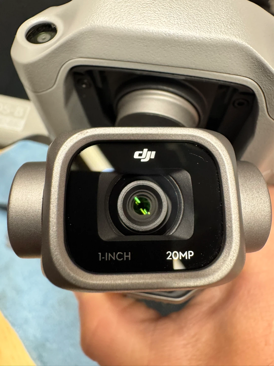 DJI Air 2S Drone with Fly More Combo Kit - photo 4