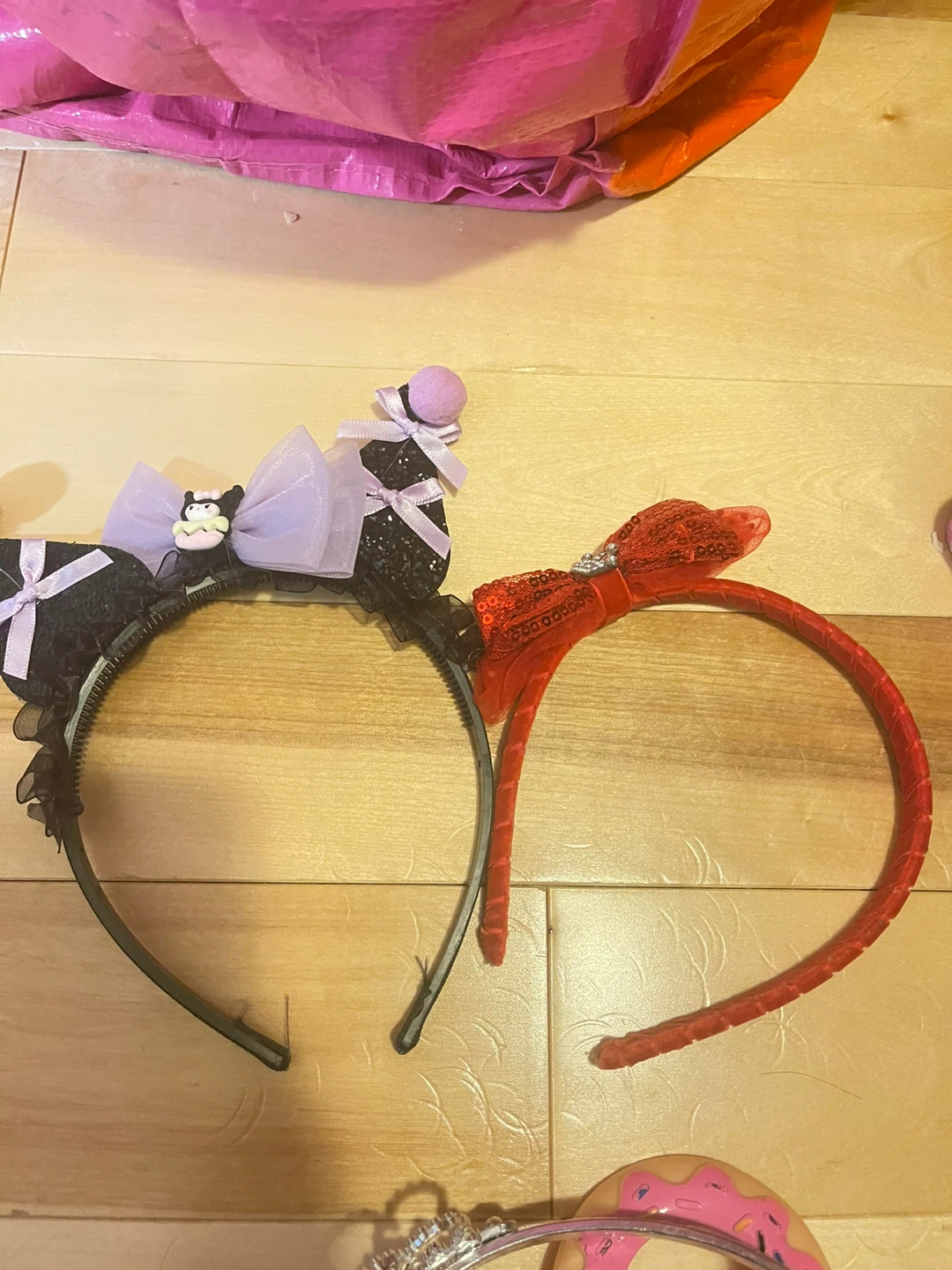 Donut Shaped Novelty Glasses - photo 2