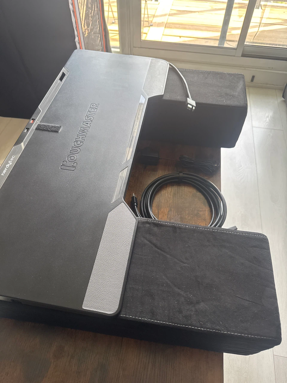 Couchmaster Cycon Black Edition