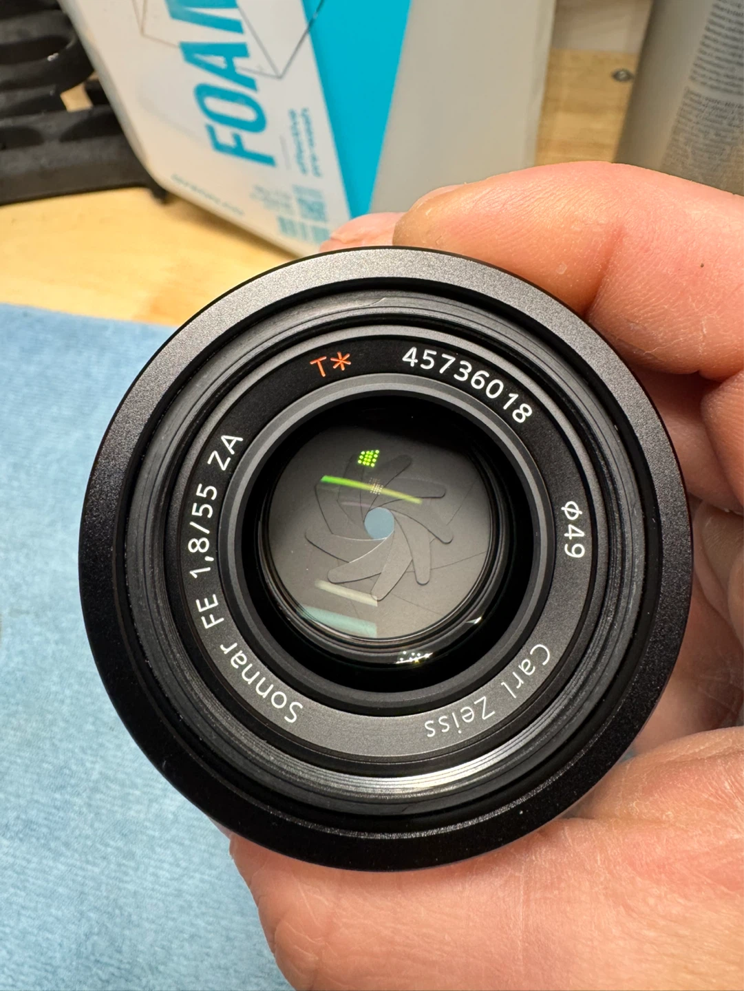 Carl Zeiss Sonnar FE 1.8/55 ZA Lens - photo 3