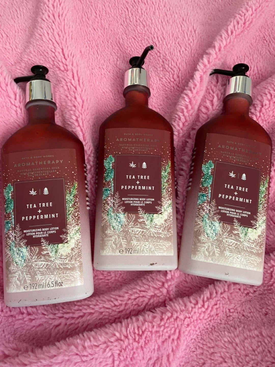 Bath & Body Works  Tea Tree + Peppermint Moisturizing Lotion